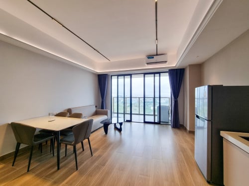 Big Balcony 2Bedrooms Condo with Swimming pool for rent AEON 2 Macro