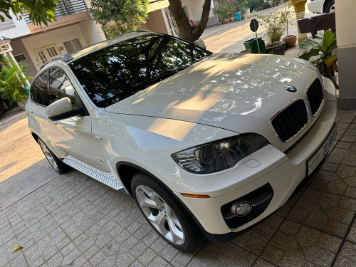 BMW X6 2011 full option ឡានថ្មីខ្លាញ់គោ