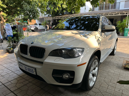 BMW X6 2011 full option ឡានថ្មីខ្លាញ់គោ