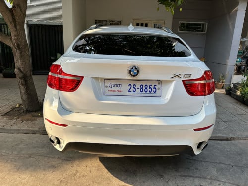 BMW X6 2011 full option ឡានថ្មីខ្លាញ់គោ
