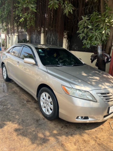 Camry 07 LE ឡានថ្មីនអត់បុក