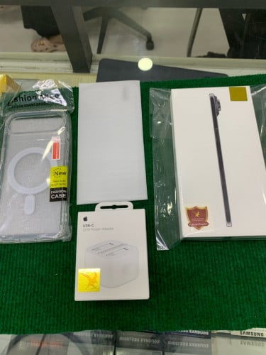 Free 1 Set IPHONE 17 Air/XA/256G ធានា2ឆ្នាំ🎁🎉
