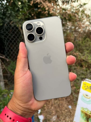 iphone  15 pro max 256G ZP សានុំណែន​ ថ្ម​សុីន​ 85% 695$