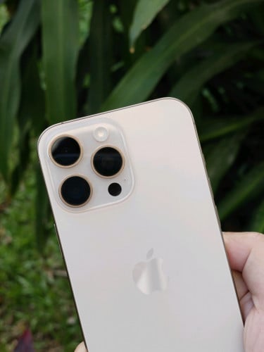 iPhone 16 Pro Max 512GB LL សំណុំ ស្អាត 99% ថ្ម 93%