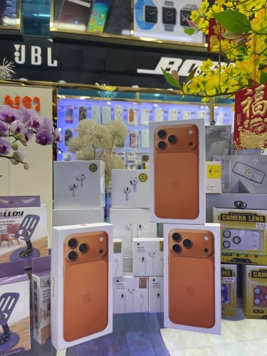 Iphone 17 pro max 256G ZA orange  new  (no active)