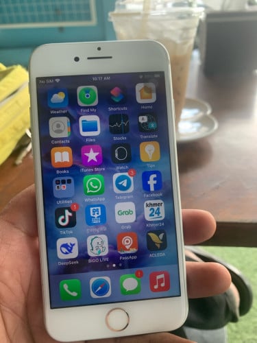 ត្រូវកាផ្ដូ iPhone 7-8