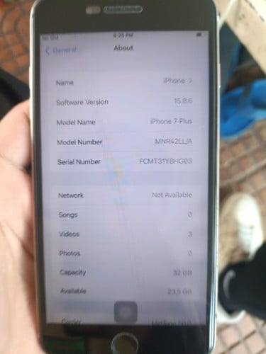 iphone 7 plus 32G ខូចWiFi