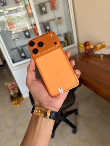 Iphone xr 128G up 17 pro