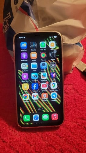 iphone11ឡើងសំបក17  128g  125$ដាច់  011288339  ជិតវត្តដំបូកខ្ពស់ផ្សារpc ភ្នំពេញ