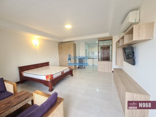 N968 | Nice Studio with Private Balcony For Rent in Chroy Changva Area