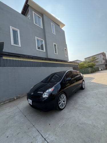 Prius 2005 h/f លក់ 8500$ ចចារ