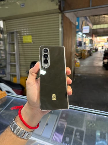 Samsung W23 256G Ram12G CH ម៉ាសុីនស្រុីន ខូចក្នុង