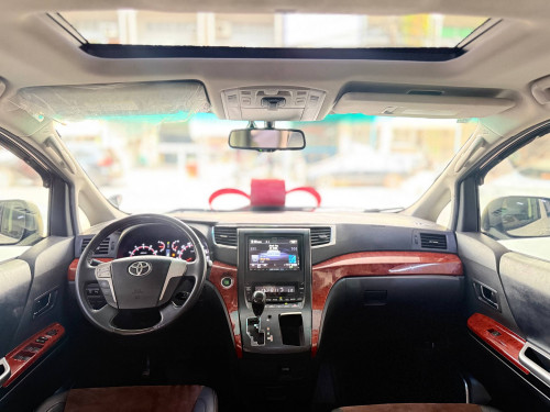 Toyota Alphard 2013 option type gold
