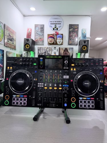 XDJ XZ