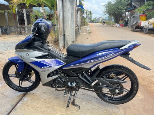 ម៉ូតូលក់ម៉ាស៊ីនតាន់