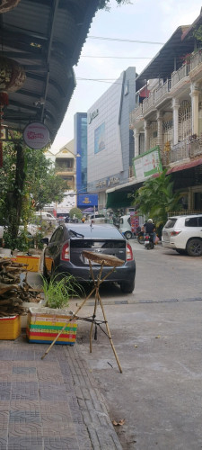 ផ្ទះលក់នៅស្ទឹងមានជ័យ ភ្នំពេញ