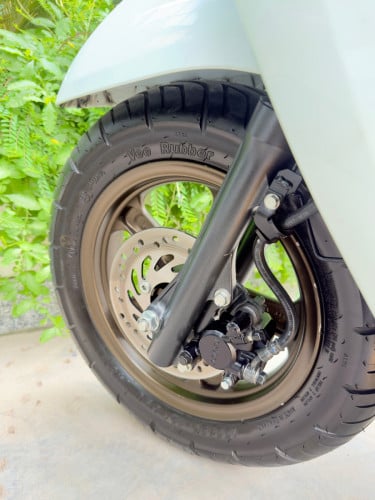 ម៉ូតូស្អាតខ្លាំងណាស់