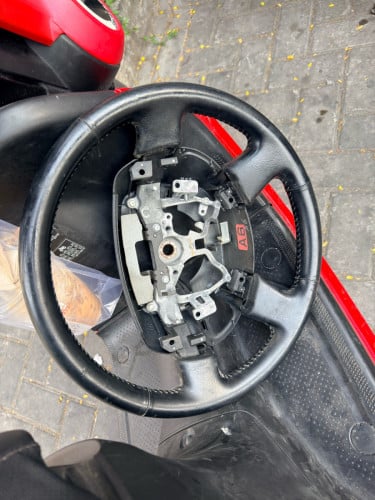 ចង្កូតស្បែកហ្ស៊ីន