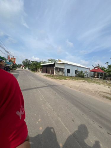 របោះអង្កាញ់​ ព្រែកឯង​