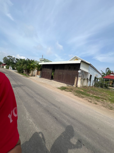 របោះអង្កាញ់​ ព្រែកឯង​