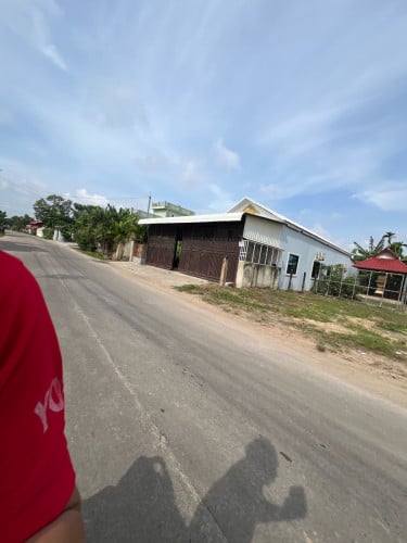 របោះអង្កាញ់​ ព្រែកឯង​