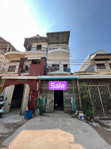 ផ្ទះលក់1ជុង បន្ទាន់ ក្រោយផ្សារកាណាស៊ីធី ចោមចៅ2 ភ្នំពេញ