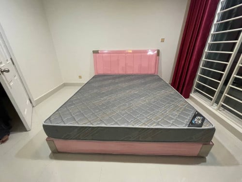 ឆុតគ្រែ 1.8m x 2m