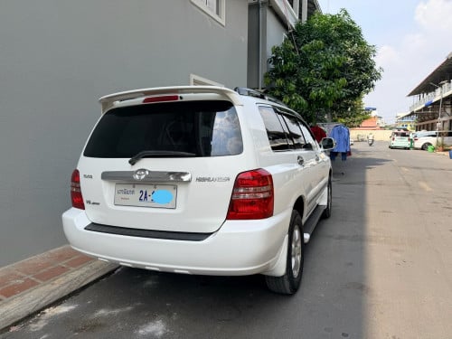 ឡានលក់2003លីមីធីតហ្វូលពេញម្ចាស់ដេីមឡានស្អាតអត់បុកម៉ាសុីនស្ងាត់ក្នុងថ្មីសាច់ដែកខ្ចីឡានប្រេីផ្ទល់