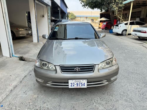 ឡានថ្មីដាច់​ 97​ អត់បុក​ អត់ប៉ះ​ គុជ​ កំរាលជេីងរួច