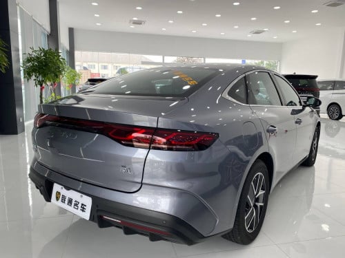 លក់ BYD QIN L