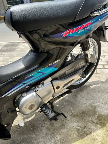 លក់Honda dream