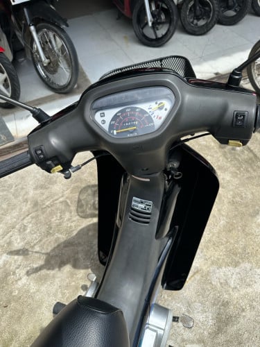 លក់Honda dream