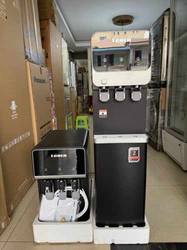 ម៉ាសុីនទឹកក្តៅត្រជាក់ Icold ប្រភេទតទឹករដ្ថថ្មីកេស ធានា២ឆ្នាំ