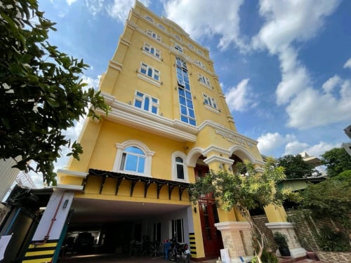 លក់ ឬជួល l 出租 或 出售