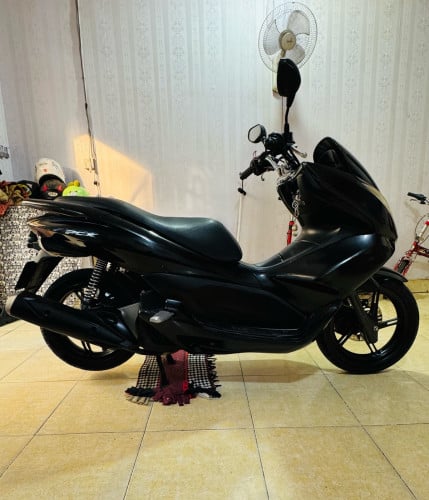 ត្រូវការលក់ម៉ូតូជិះផ្ទាល់PCX 013 150cc JP