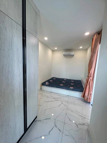 ✅UK Condo 271 លក់បន្ទាន់ ក្រោមទីផ្សារ50% (Uk) 👉កាលទិញ90000$✅2 បន្ទប់គេង ✅ 40 000$ជាង✅ជាន់ទី18