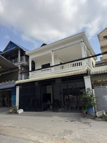 🏡 ផ្ទះលក់ បឹងទំពុន (ជិតផ្សារប៉េសេ)