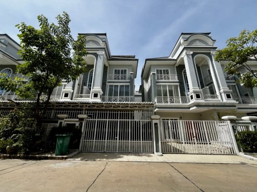 🏡 Twin villa for Rent at Borey Long ny (project 4)