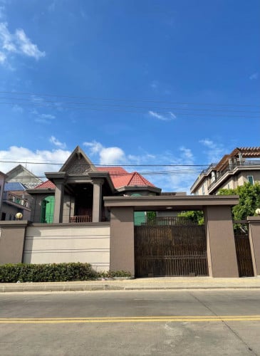 10-Bedrooms Villa for Rent in Prek Leap