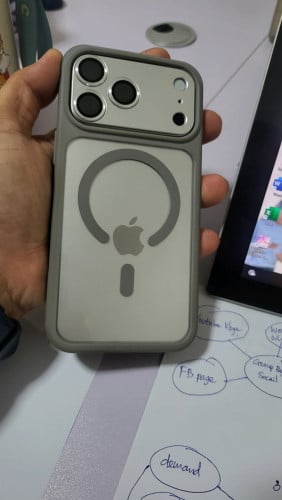 15Pro Maxប្រភេទlockសុីមមិនប្រើទ្រនាប់ដាក់បានសុីម១