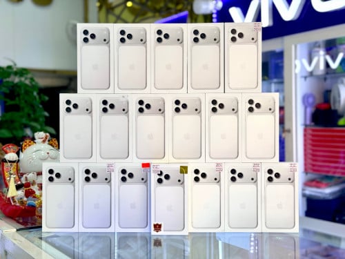 17 Pro Max ZA ស 256GB តម្លៃល្អ