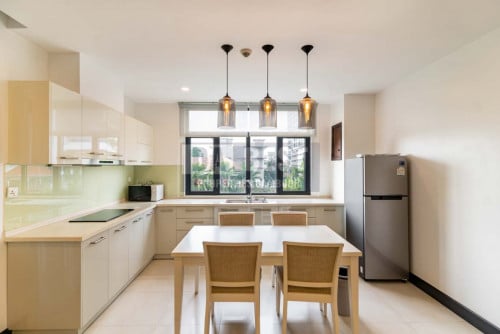 2 Bedroom Apartment For Rent with Pool and Gym - Wat Phnom