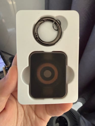 Apple Watch charger transparency