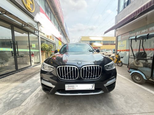 BMW X3 2018 full option