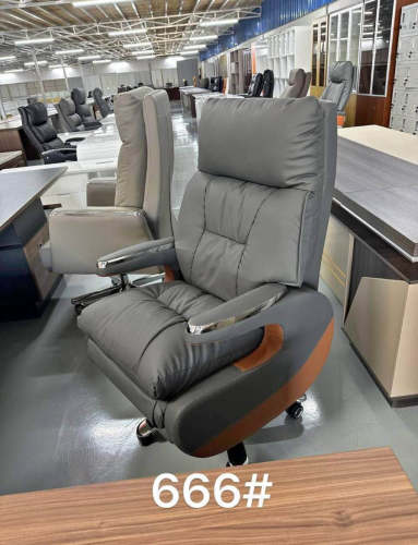 Boss chair