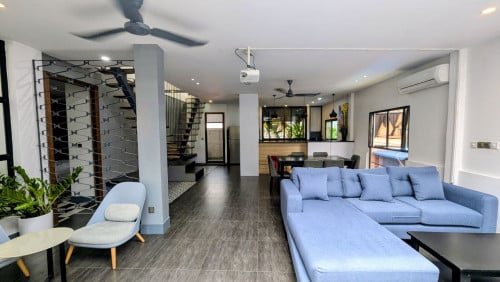 Cozy Duplex 3 BR for Rent