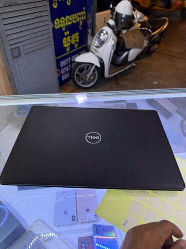 Dell-i5/7th(3590) latitude (8g/256g)