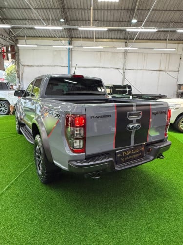 Ford Range Raptor 2022 ម៉ាស៊ូត