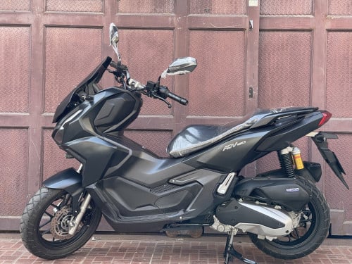 Honda ADV ឆ្នាំ2023 របស់ក្រុមហ៊ុនNCX កំលាំ160 ប្រើបាន3ពាន់គីឡូ ម៉ូតូស្អាតខ្ចី98%