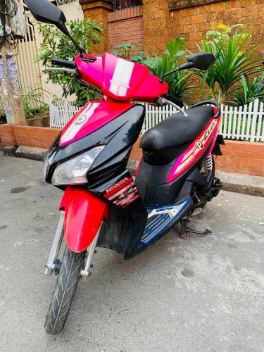 HONDA CLICK (470$)2007 Japan 110cc